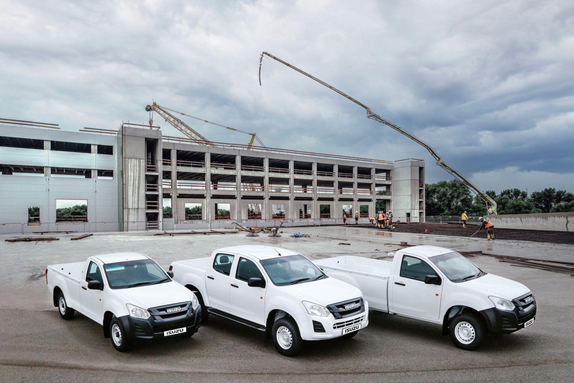 24 Isuzu Proud4