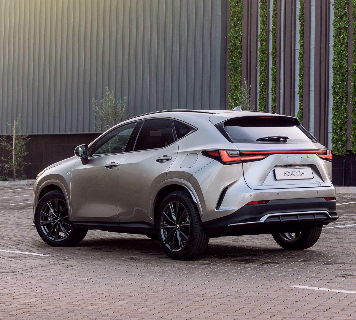 24 Lexus NX2