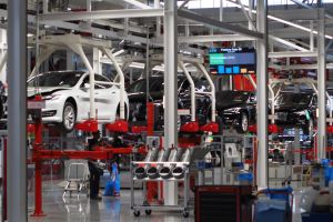 Car industry to recover faster?