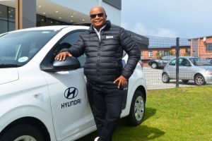 Boots ’n all’ Boosman locks in car sales through rugby