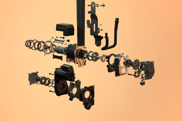 25 Volvo Seatbelt2