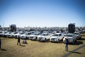 26 Hilux Record1