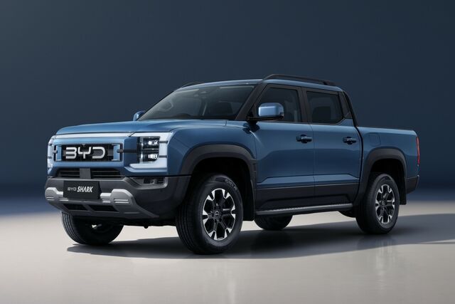 26 Shark Bakkie