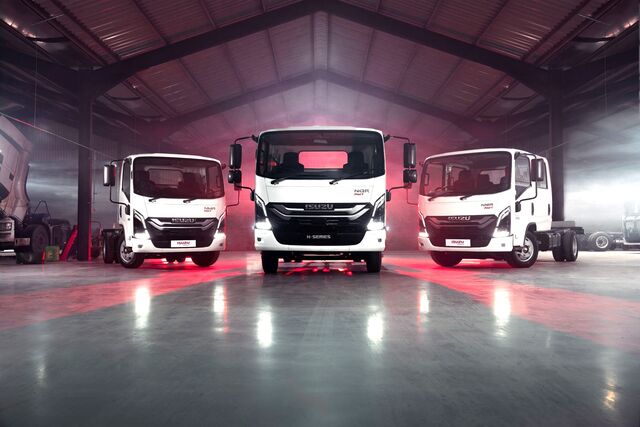 26 Isuzu NN1